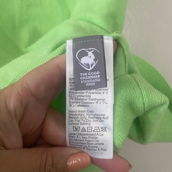 J. Crew Gentle Clover Green Featherweight cashmere-blend cropped sweater shell - Picture 5 of 8